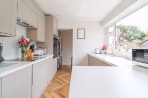 Kitchen- click for photo gallery